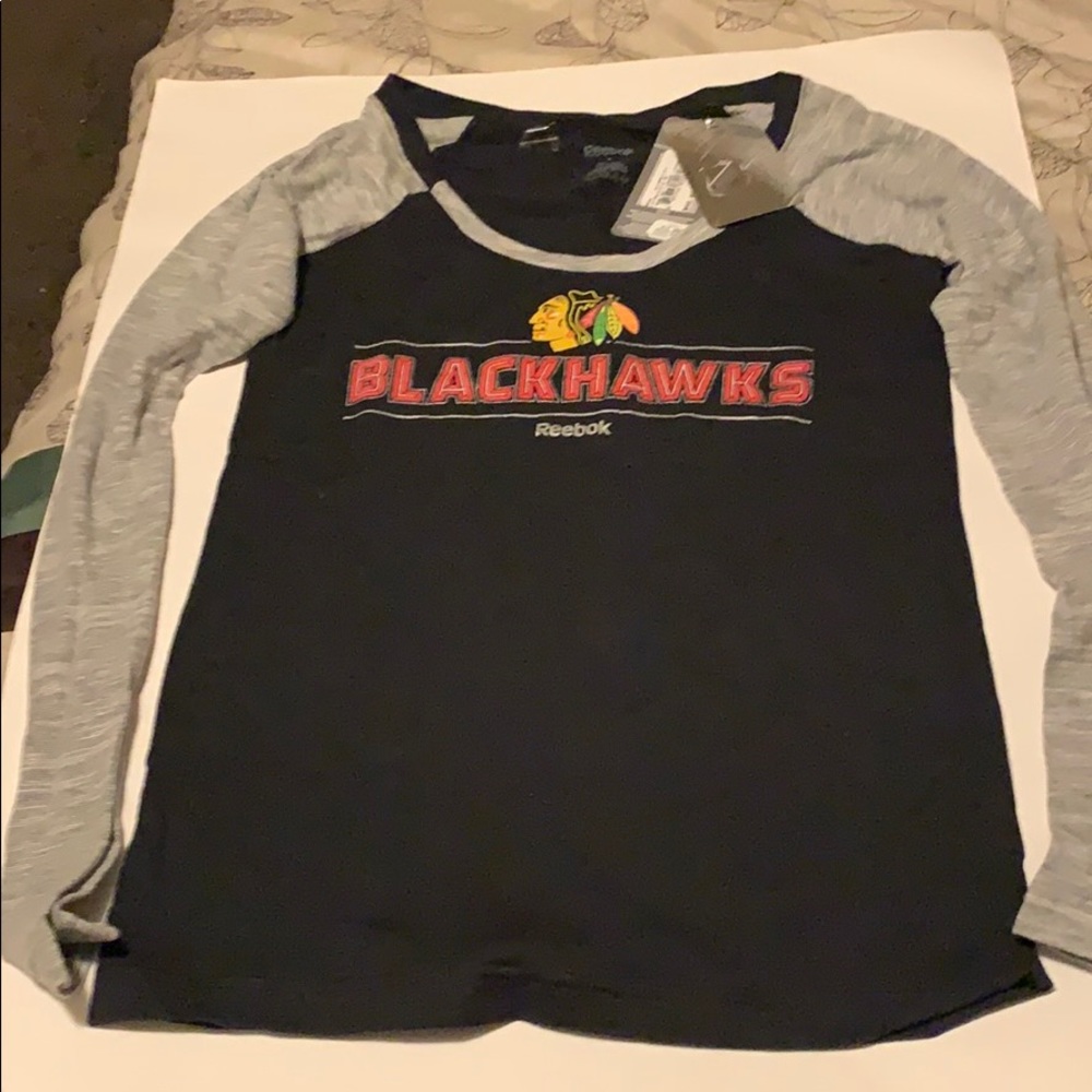 Chicago black hawks tee official nhl
